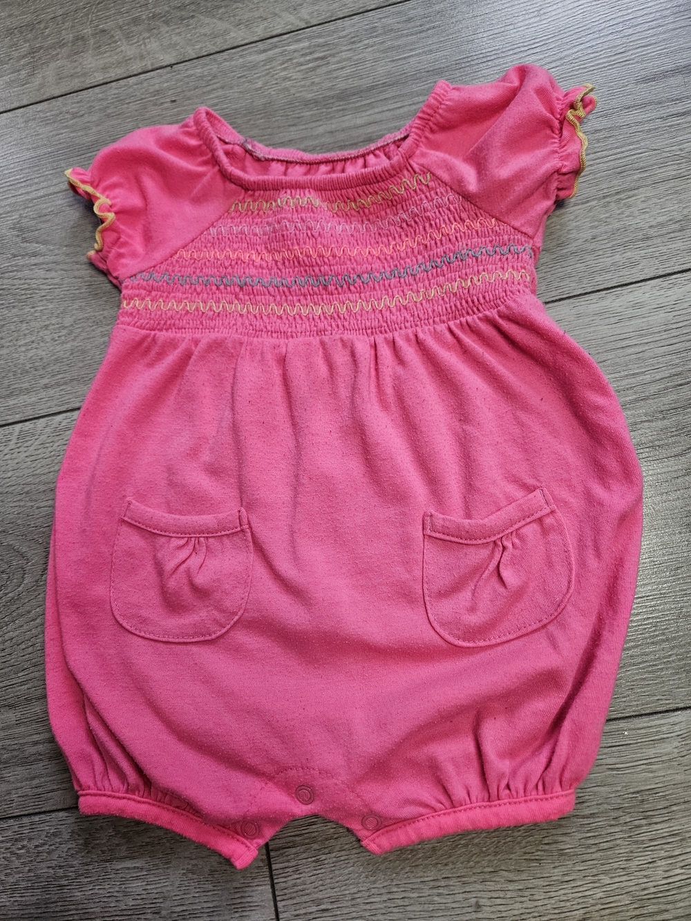 5/20$ Baby Girl Pink Smocked Bubble Romper One-Piece With Pockets 3-6M 🌸